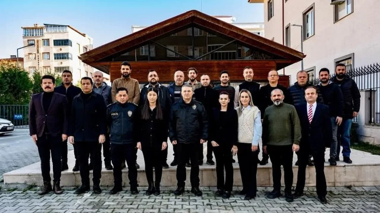 Bilecik Emniyet Müdürü Şener, Olay Yeri ve Çocuk Şube Ekipleriyle Buluştu