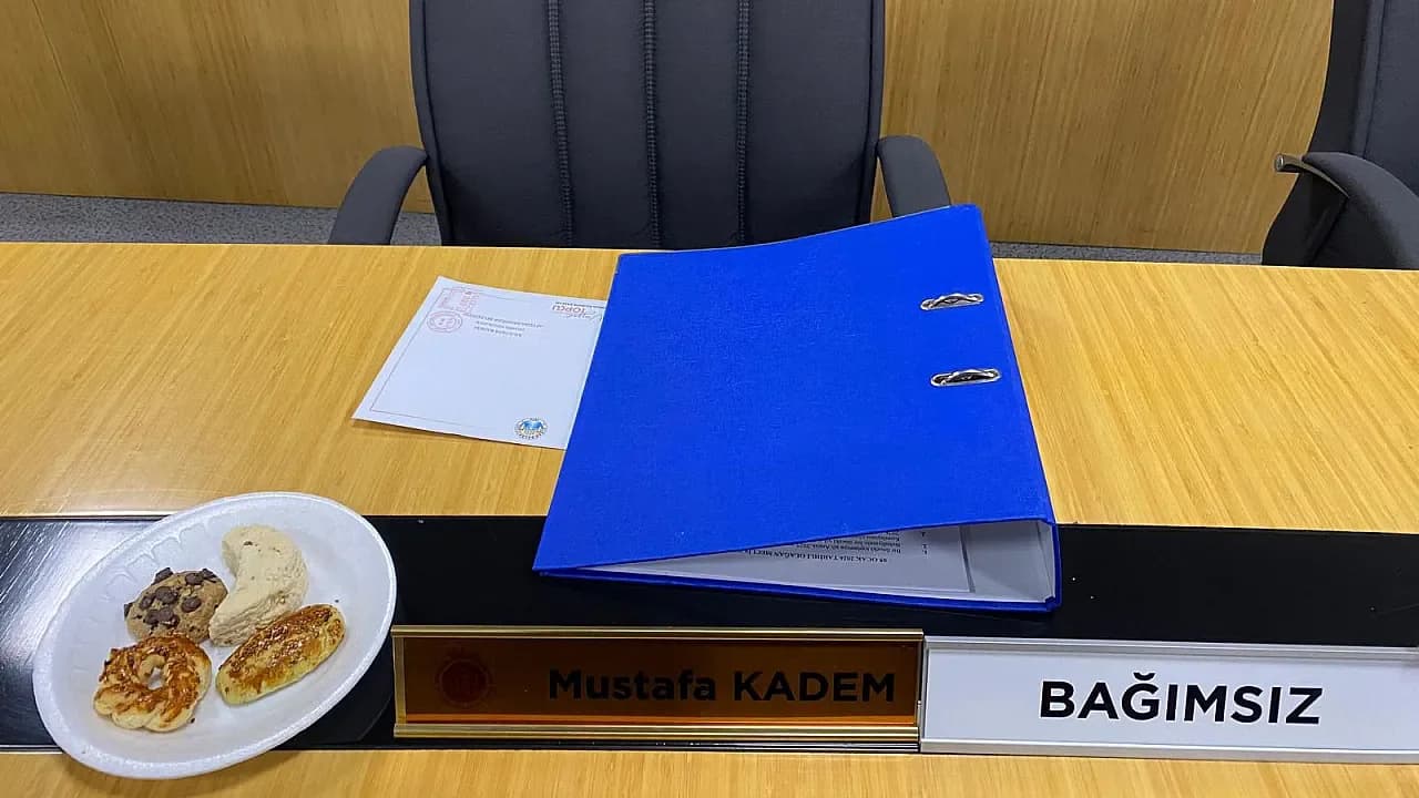 Afyonkarahisar Belediye Meclisi'nde Kritik Karar: Mustafa Kadem’in Üyeliği Düşürüldü